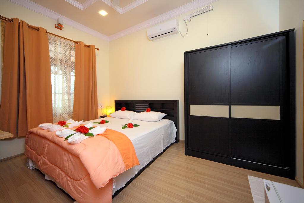 Rasdhoo Coralville Екстериор снимка