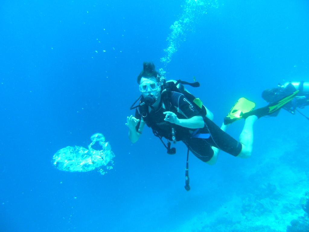 Rasdhoo Coralville Екстериор снимка