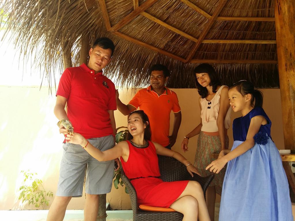 Rasdhoo Coralville Екстериор снимка