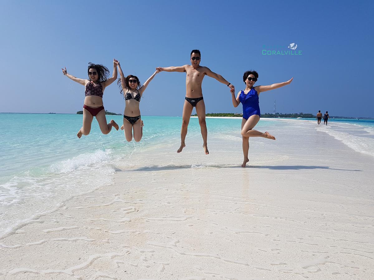 Rasdhoo Coralville Екстериор снимка