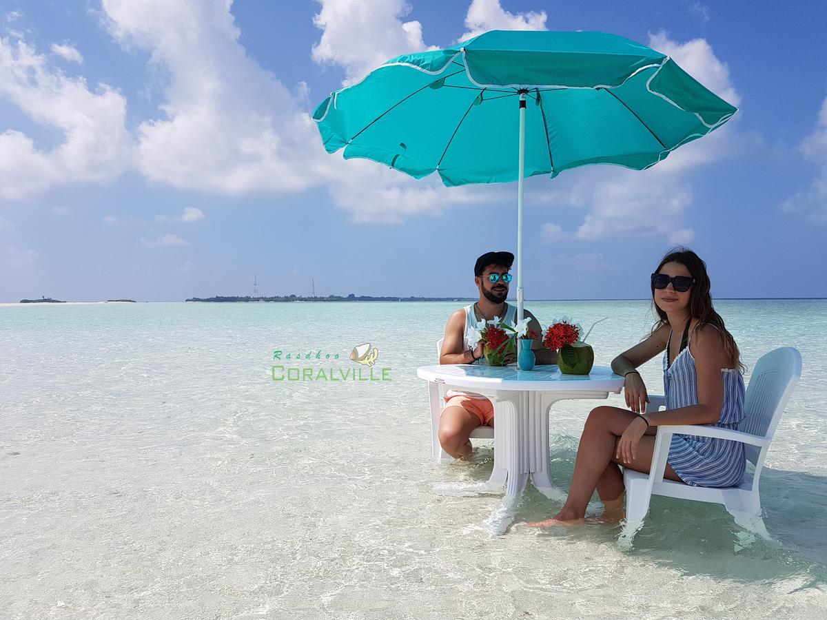 Rasdhoo Coralville Екстериор снимка